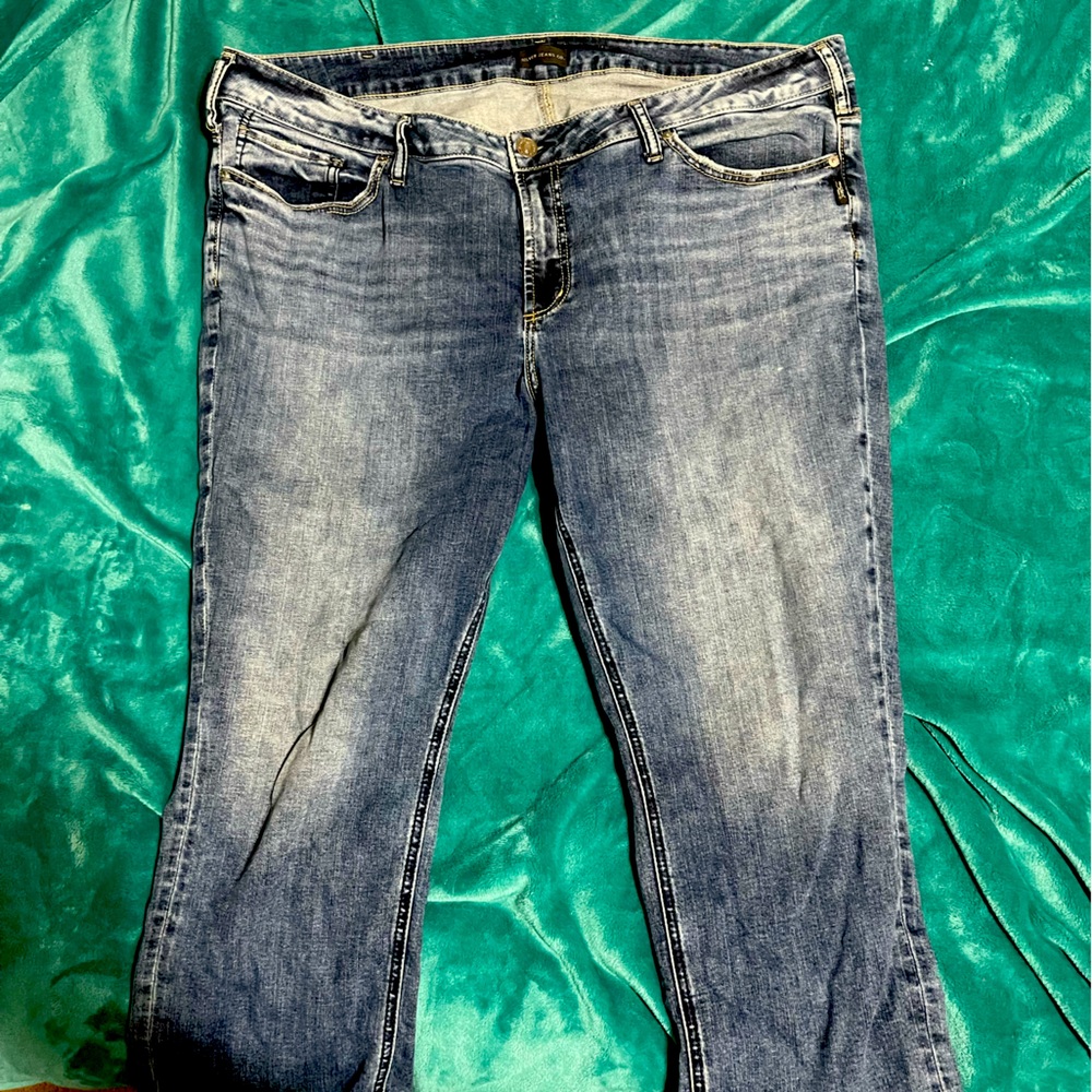 Silver Jeans Elyse Capri